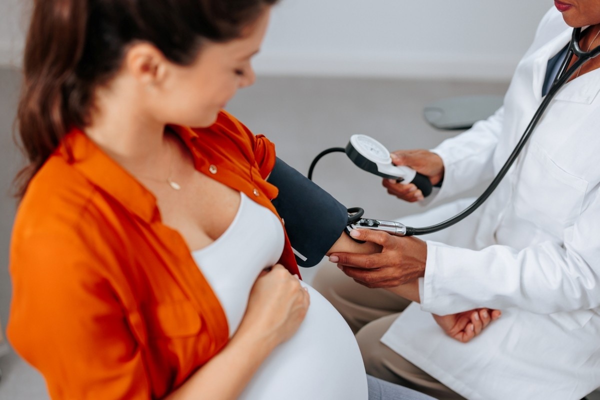 Gestational Hypertension: What It Is and How to Manage Gestational Hypertension: What It Is and How to Manage
